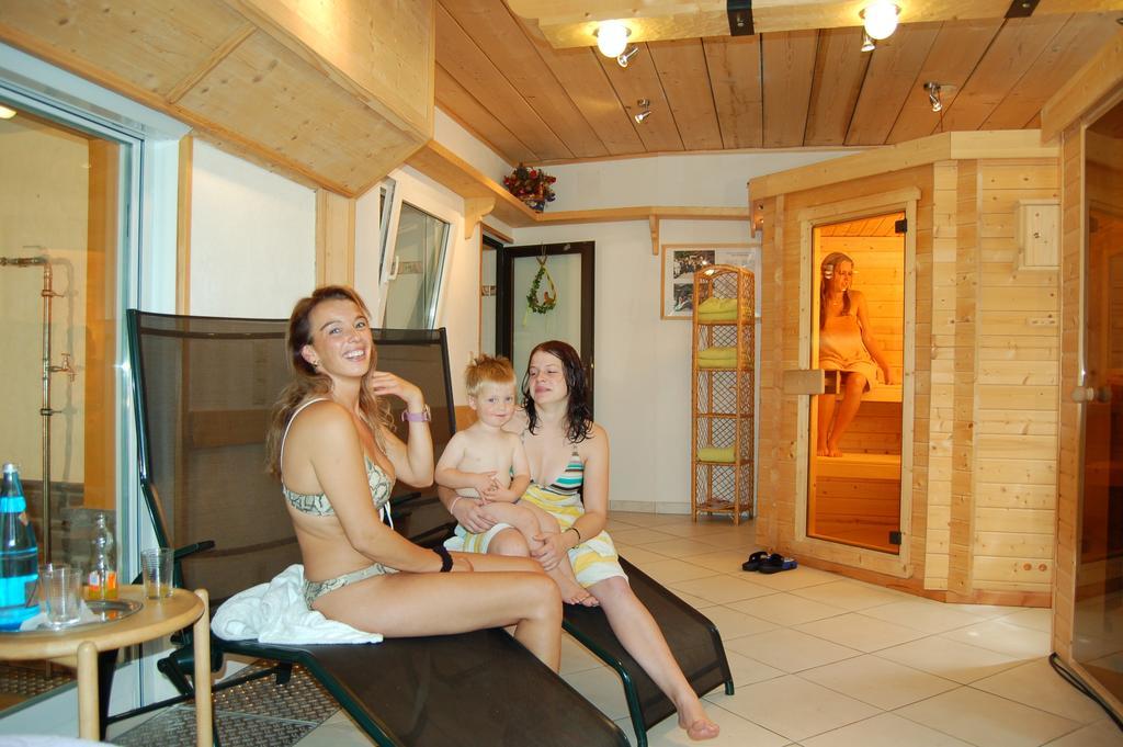 Ferienhotel Faisst Bad Peterstal-Griesbach Szoba fotó
